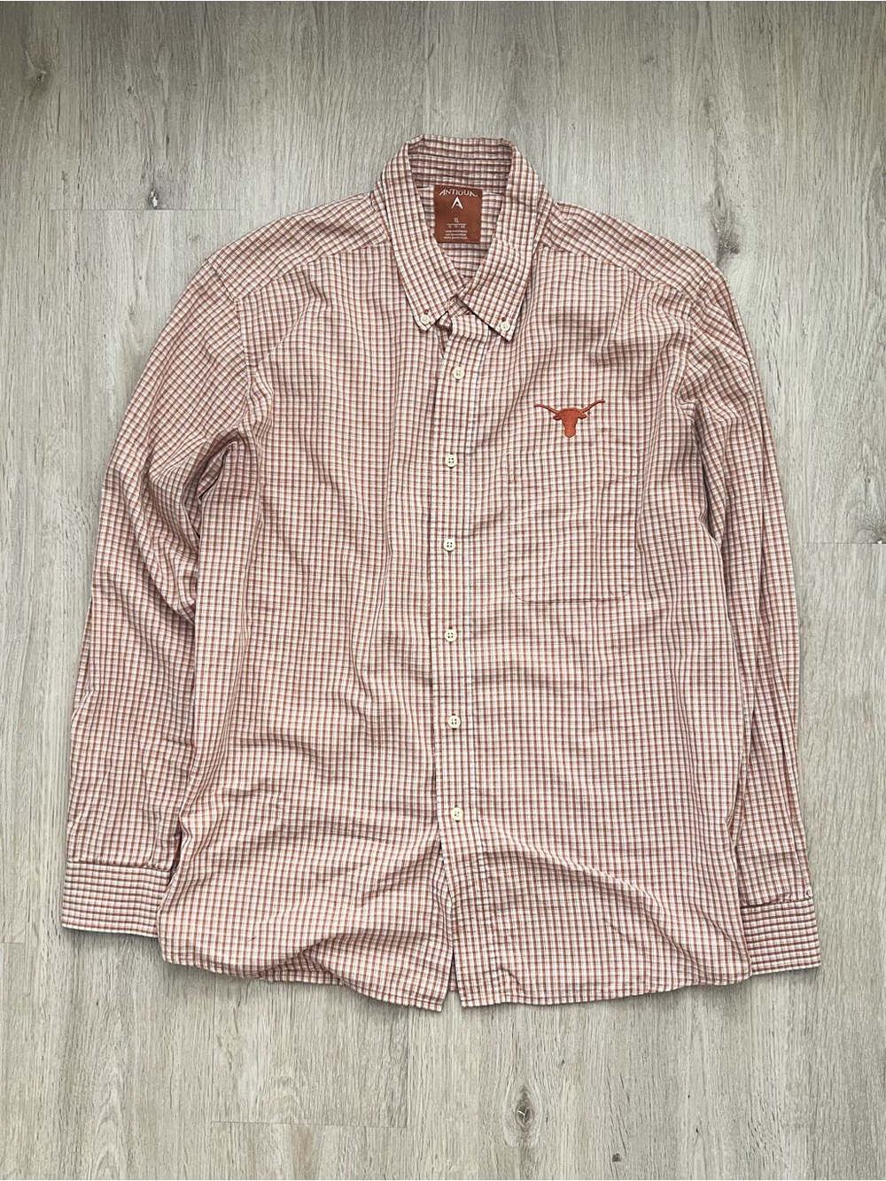 Texas Longhorns Antigua Button Down Long Sleeve Shirt Mens XL Orange UT Logo